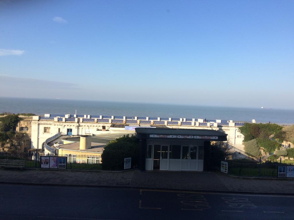 Guest house The Bay - Only
